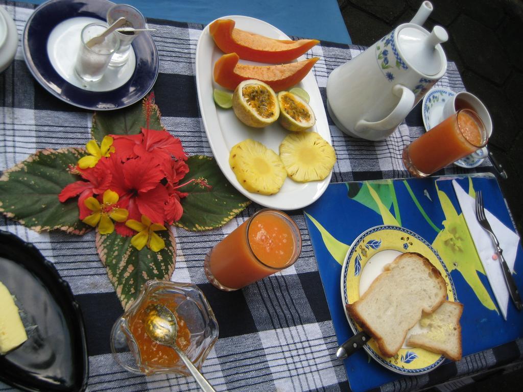 Bavarian Guest House Берувала Екстериор снимка